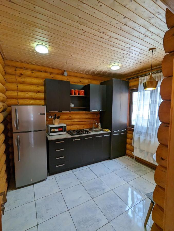Chalet Log House Bakouriani