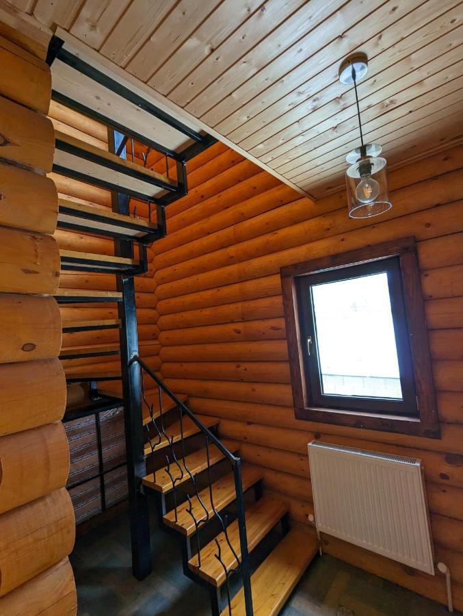 Log House *